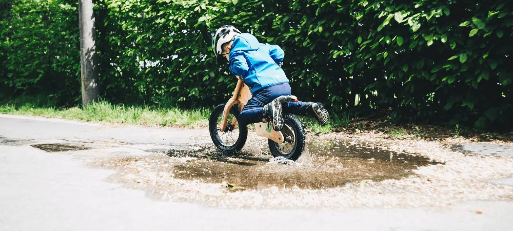 kid riding a perfect sized bike 